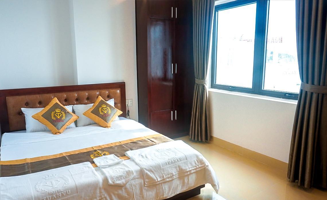 Tuan Vu Hotel Dao Co To Exterior photo